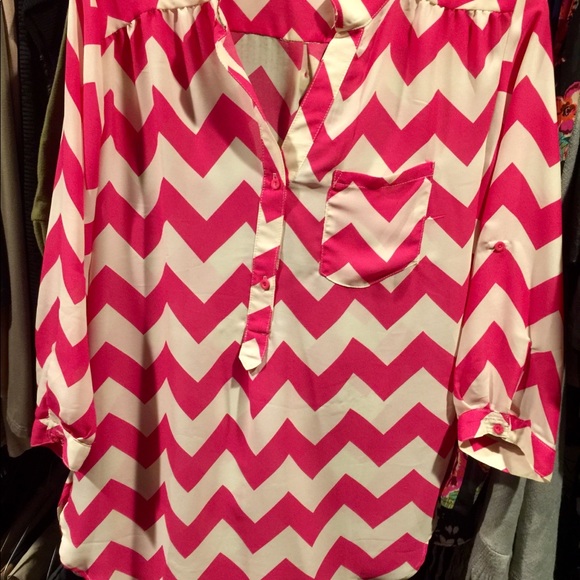 Tunic medium 3/4 length sleeve EUC - Picture 6 of 6